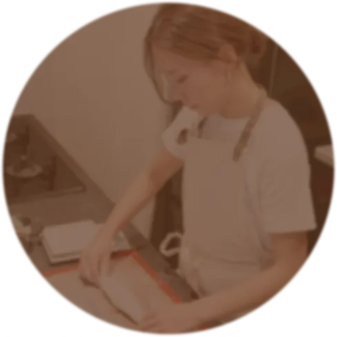 パンを作っている様子